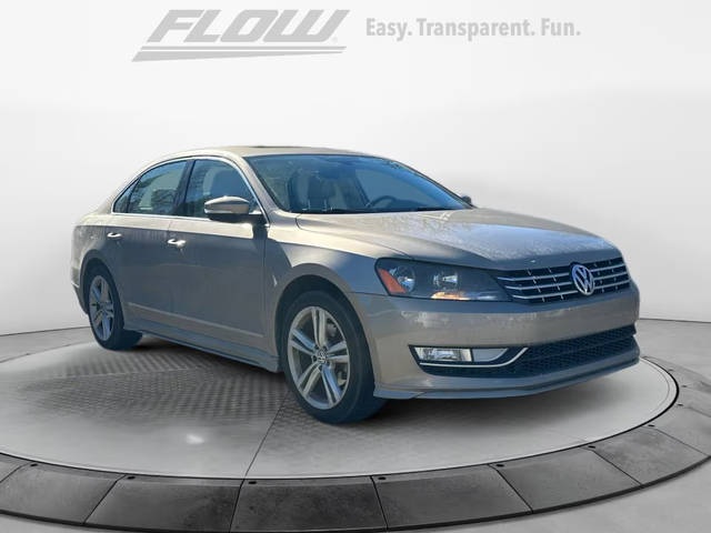 2015 Volkswagen Passat 3.6L V6 SEL Premium FWD photo