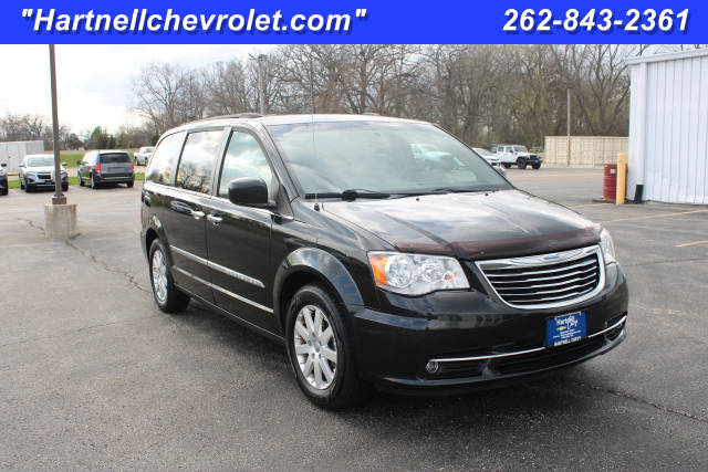 2015 Chrysler Town and Country Touring FWD photo