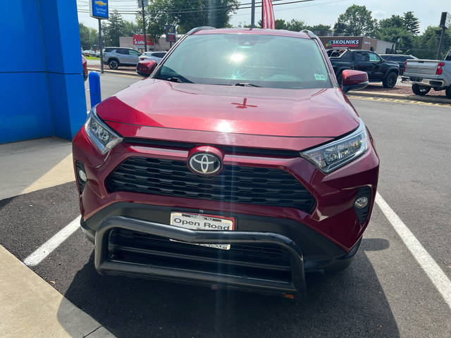 2021 Toyota RAV4 XLE AWD photo