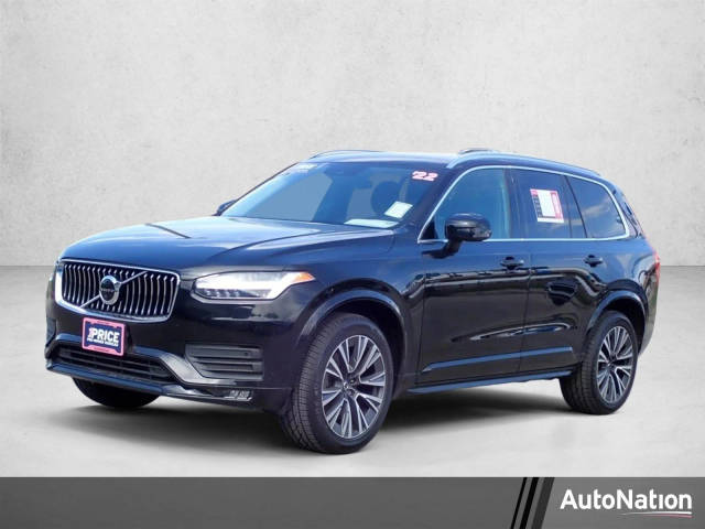 2022 Volvo XC90 Momentum AWD photo