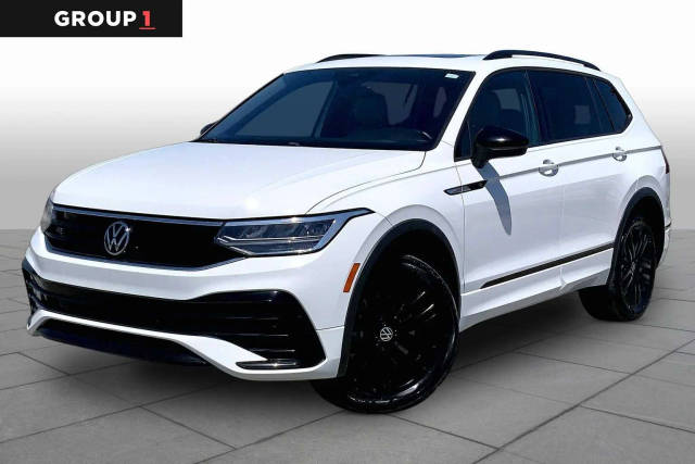 2022 Volkswagen Tiguan SE R-Line Black AWD photo