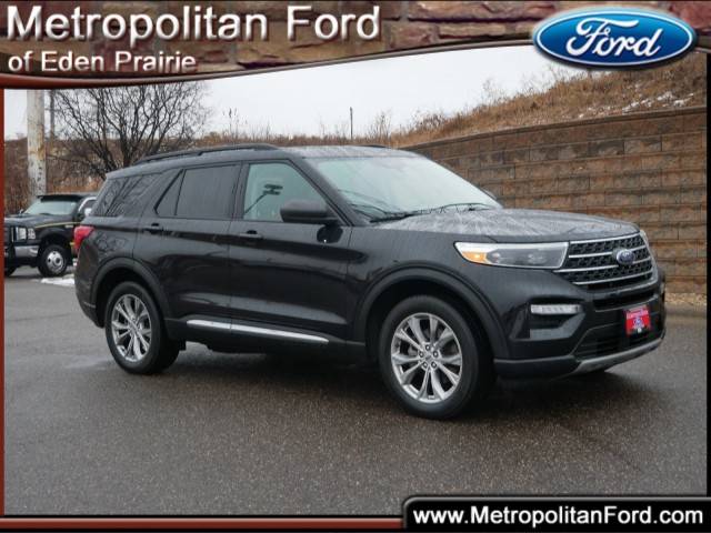 2022 Ford Explorer XLT 4WD photo