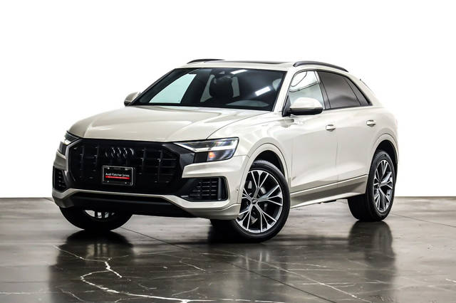 2022 Audi Q8 Premium AWD photo