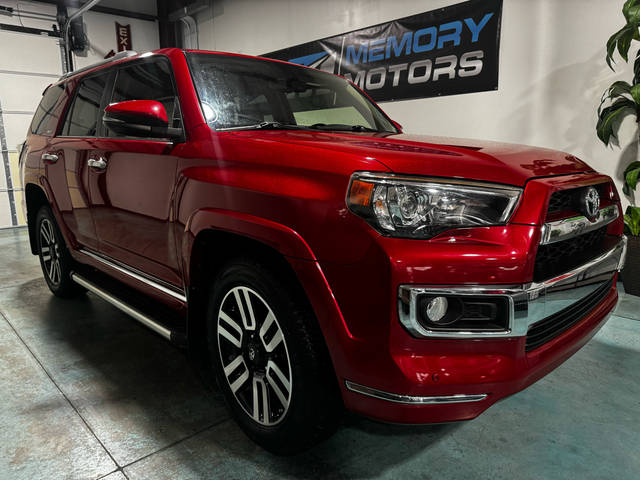 2016 Toyota 4Runner Limited 4WD photo