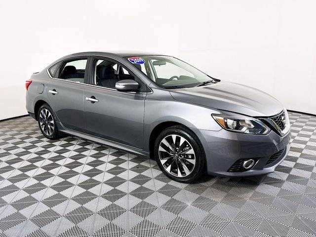 2019 Nissan Sentra SR FWD photo