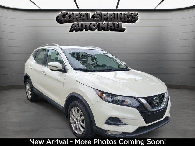 2021 Nissan Rogue Sport SV FWD photo