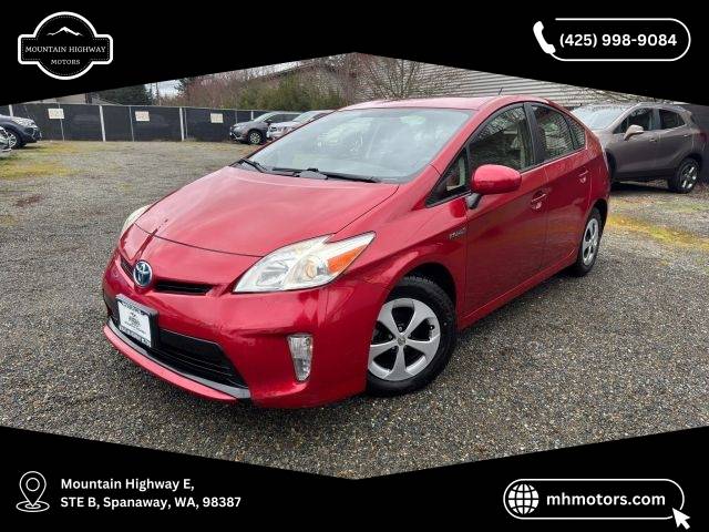 2015 Toyota Prius Three FWD photo