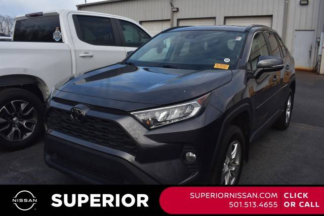 2021 Toyota RAV4 XLE FWD photo