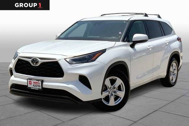 2022 Toyota Highlander L FWD photo