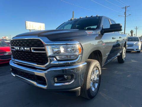 2022 Ram 2500 Big Horn 4WD photo