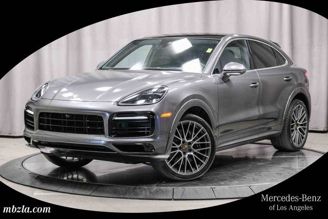 2022 Porsche Cayenne Coupe  AWD photo