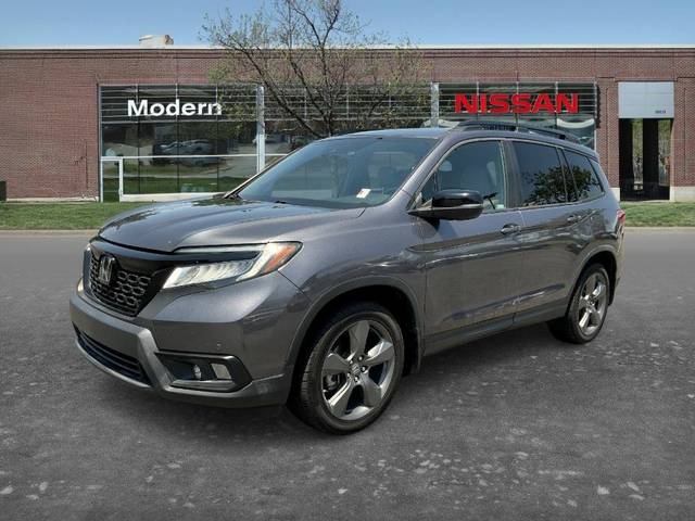 2021 Honda Passport Touring FWD photo