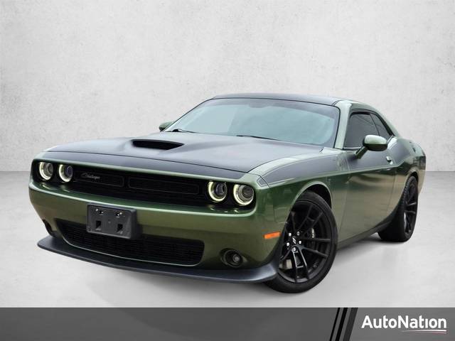 2021 Dodge Challenger R/T Scat Pack RWD photo