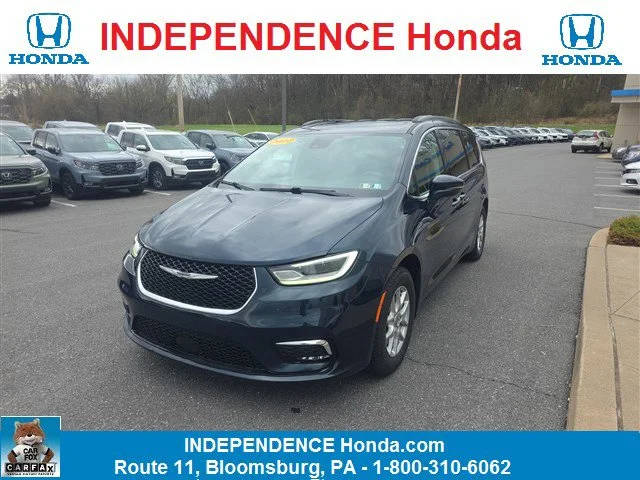 2022 Chrysler Pacifica Minivan Touring L FWD photo