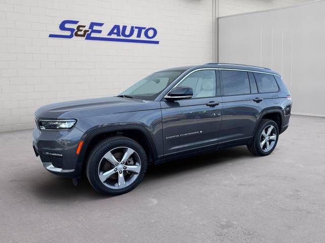 2022 Jeep Grand Cherokee L Limited 4WD photo