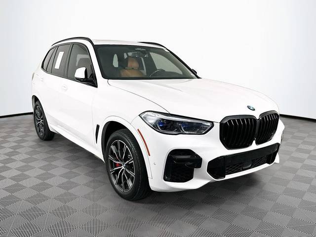 2022 BMW X5 M50i AWD photo