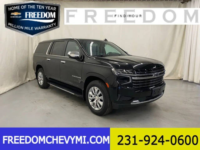 2022 Chevrolet Suburban LT 4WD photo