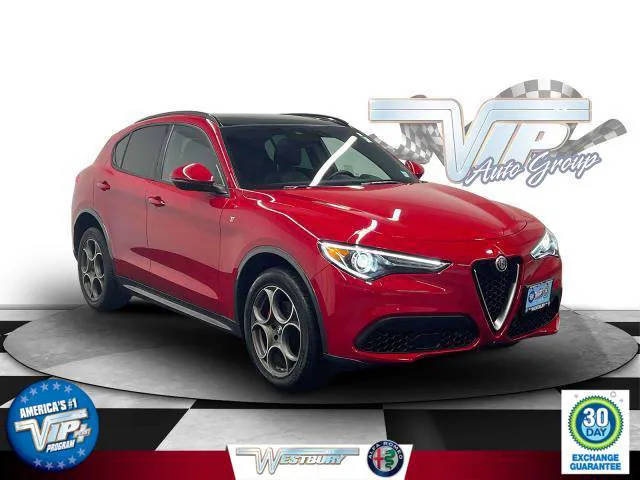 2022 Alfa Romeo Stelvio Ti AWD photo