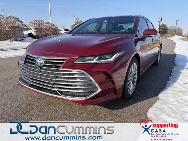 2022 Toyota Avalon Hybrid Limited FWD photo