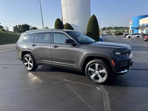 2022 Jeep Grand Cherokee L Limited 4WD photo