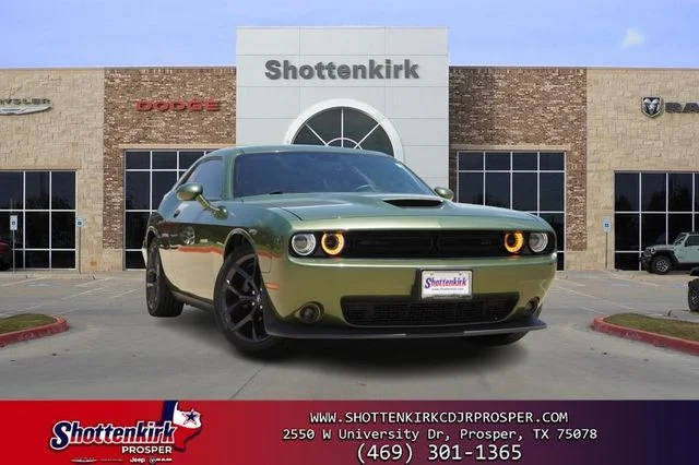 2021 Dodge Challenger GT RWD photo