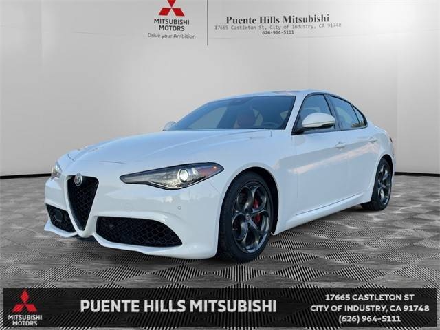 2022 Alfa Romeo Giulia  RWD photo