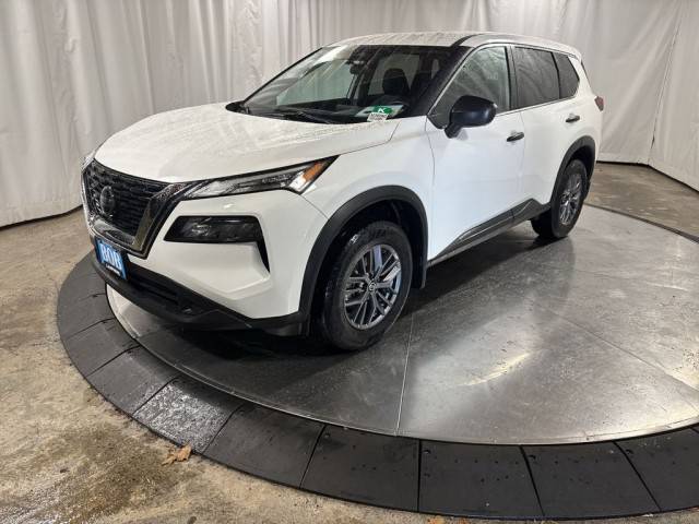 2021 Nissan Rogue S AWD photo