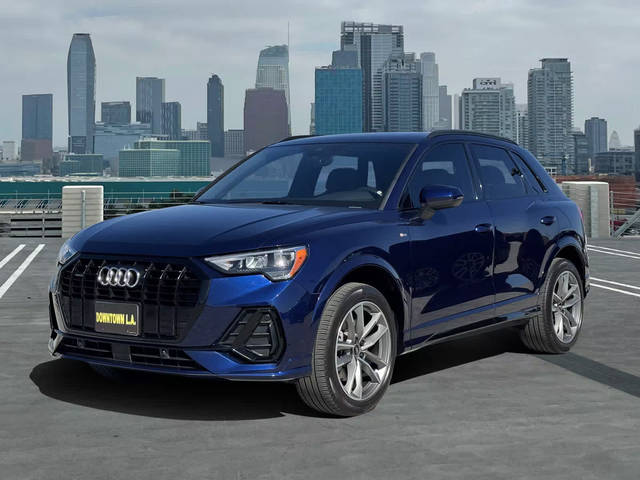 2022 Audi Q3 S line Premium AWD photo