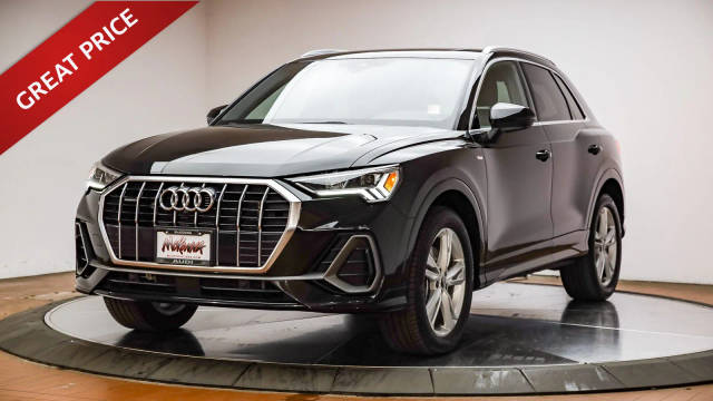 2022 Audi Q3 S line Premium Plus AWD photo