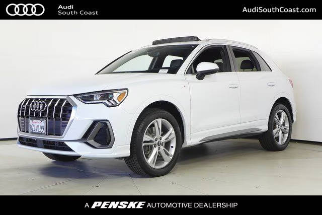 2022 Audi Q3 S line Premium Plus AWD photo