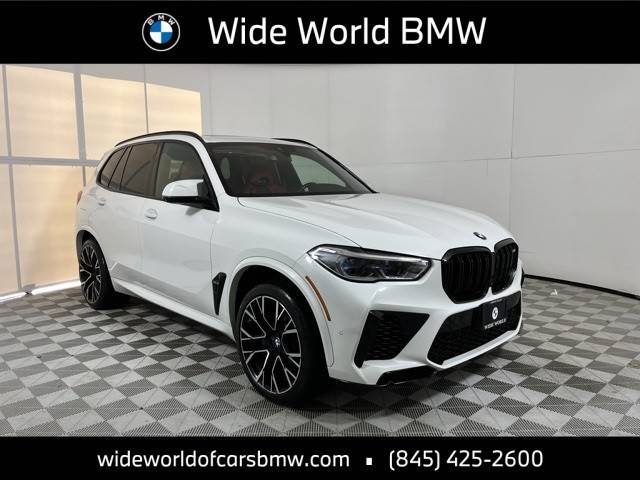 2022 BMW X5 M  AWD photo