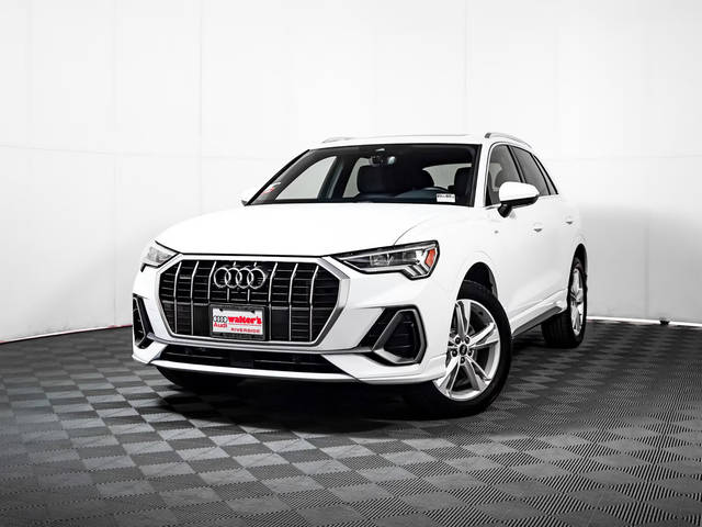 2022 Audi Q3 S line Premium Plus AWD photo