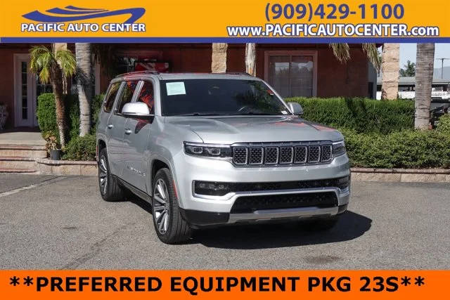 2022 Jeep Grand Wagoneer Series II 4WD photo