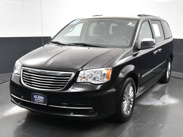 2015 Chrysler Town and Country Touring-L FWD photo