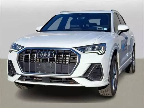 2022 Audi Q3 S line Premium Plus AWD photo