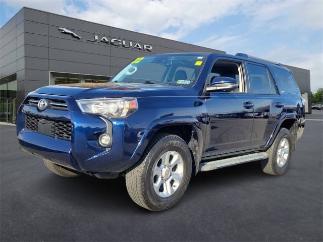 2022 Toyota 4Runner SR5 Premium 4WD photo