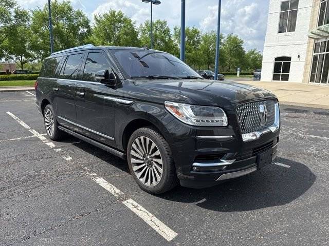 2019 Lincoln Navigator L Reserve 4WD photo