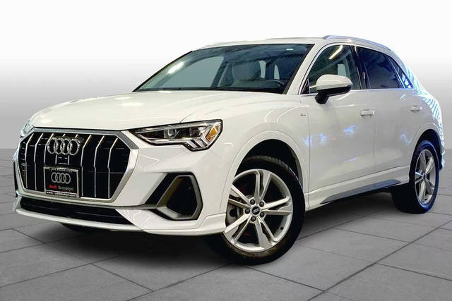 2022 Audi Q3 S line Premium Plus AWD photo