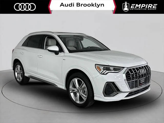 2022 Audi Q3 S line Premium Plus AWD photo