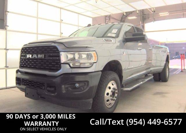 2022 Ram 3500 Big Horn 4WD photo