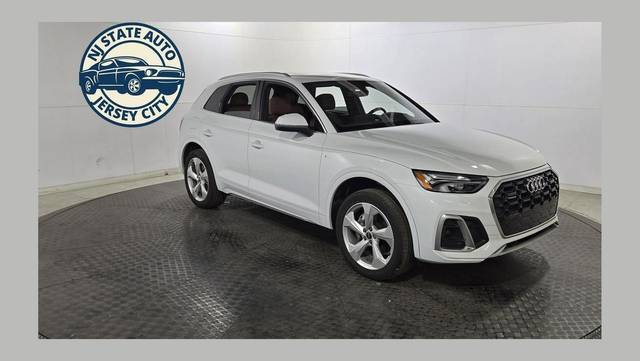 2022 Audi Q5 S line Premium Plus AWD photo