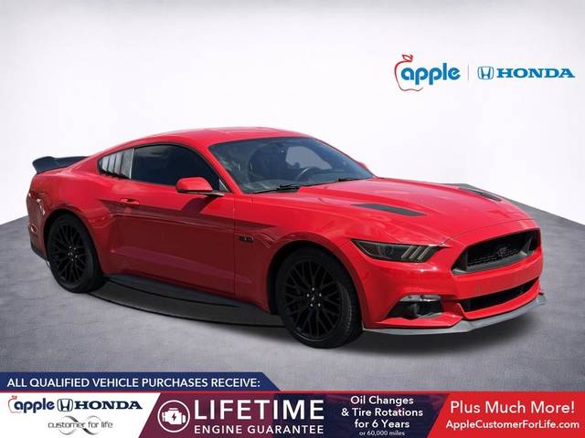 2015 Ford Mustang GT Premium RWD photo