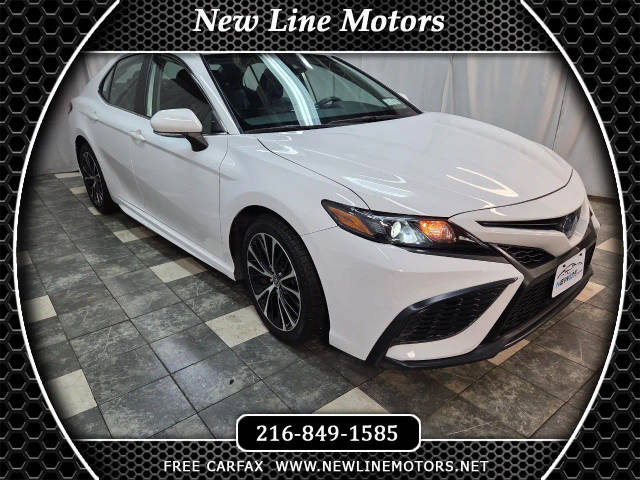 2022 Toyota Camry SE FWD photo