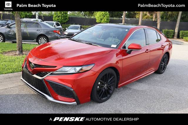 2022 Toyota Camry XSE FWD photo