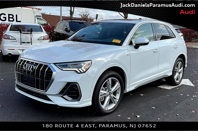 2022 Audi Q3 S line Premium Plus AWD photo