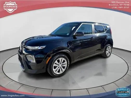 2022 Kia Soul LX FWD photo