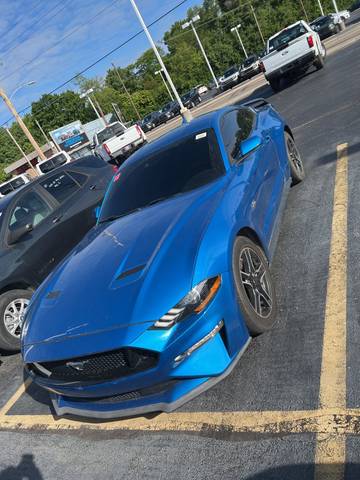 2021 Ford Mustang GT RWD photo