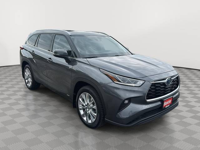 2022 Toyota Highlander Hybrid Limited AWD photo