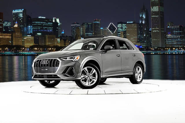 2022 Audi Q3 S line Premium Plus AWD photo