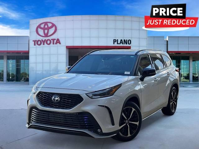 2022 Toyota Highlander XSE FWD photo